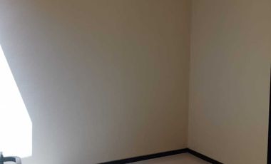 VILLA MEWAH KOTA BATU 6 KAMAR NGAGLIK