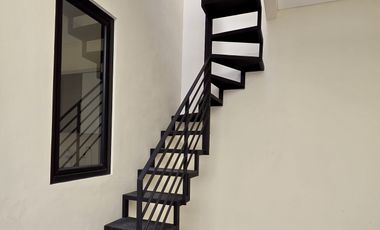 Dijual Rumah Baru 5x20m2 di Kawasan Bagus Metland Puri Strategis