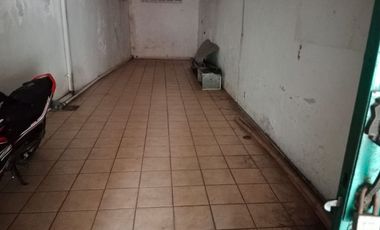 Rumah dan Kost Aktif  Luas Klasik Tengah Kota Manahan Solo (AR)