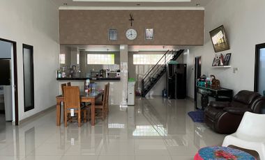 DIJUAL RUMAH KOMPLEK PERMATA GRIYA JALAN R SOEKAMTO PALEMBANG