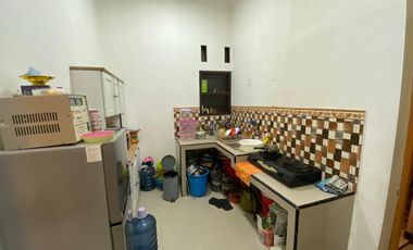 Jual cepat BU rumah bagus luas Sawahan