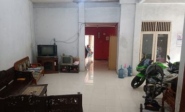 Rumah 2 Lantai Hook dekat Kampus UPI
