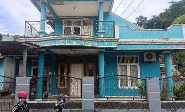 Rumah 2 Lantai Hook dekat Kampus UPI