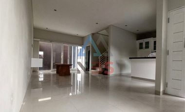 FOR SALE RUMAH RUMAH MODERN MINIMALIS GUNUNG AGUNG DENPASAR BARAT