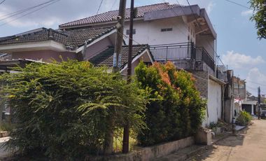 DIJUAL RUMAH HOOK VILLA GARDENIA II MASKAREBET PALEMBANG