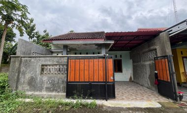 Rumah siap huni dekat jalan raya di Teras Boyolali