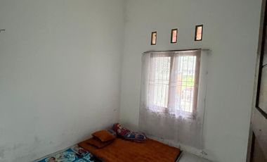 Rumah siap huni dekat jalan raya di Teras Boyolali