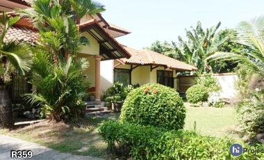 Rumah Lombok type 911/1366 M² di Senggigi Batu Layar R359