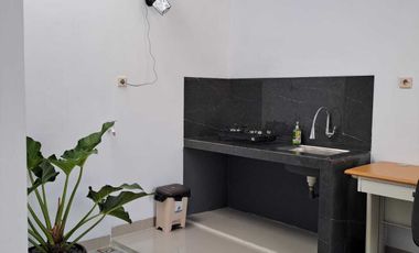 Rumah murah pinggir jalan raya dekat simpangan Depok Promo Free Biaya