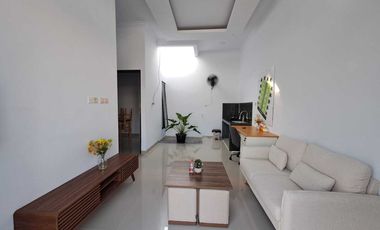 Rumah murah pinggir jalan raya dekat simpangan Depok Promo Free Biaya