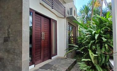 DIJUAL VILLA LOKASI DEKAT RENCANA BANDARA BARU BULELENG