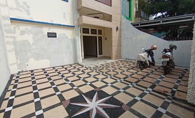 DIJUAL TOWNHOUSE TENGAH KOTA KOMPLEK SEDUDUK PUTIH PALEMBANG