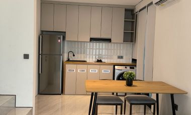 RUMAH MURAH 2 LANTAI DP 0 PINGGIR TOL