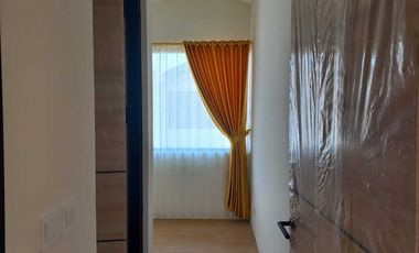 Disewakan rumah 2 lantai gorden Cluster Cendana Cove Lippo Karawaci