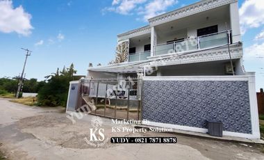 Rumah Mewah di Perumahan Macan Lindungan Bukit Baru Kota Palembang