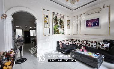 Rumah Mewah di Perumahan Macan Lindungan Bukit Baru Kota Palembang