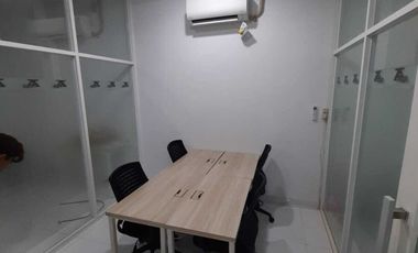 Meeting Room 75.000/pax