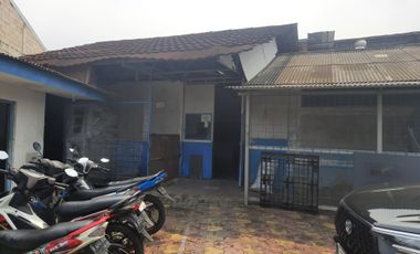 Gudah beserta Tanah dan sangat murah di Jl. Raya mustisari Bekasi Kota