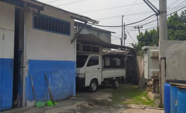 Gudah beserta Tanah dan sangat murah di Jl. Raya mustisari Bekasi Kota