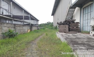 Dijual segera Gudang di Bintara Jaya, samping tol Pondok Kelapa