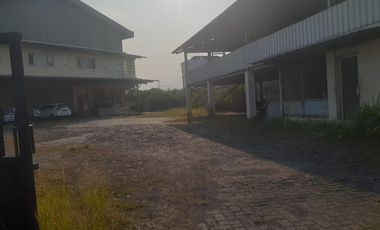 Dijual segera Gudang di Bintara Jaya, samping tol Pondok Kelapa