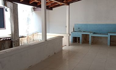 Rumah Tepi Jalan Aspal Sktr Sidomoyo Sidoarum dkt Rocket Chicken Pusat