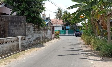 Rumah Tepi Jalan Aspal Sktr Sidomoyo Sidoarum dkt Rocket Chicken Pusat