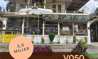 Villa Lombok 14 kamar di Green Valley Senggigi V050