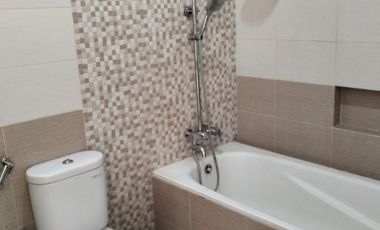 Disewakan Rumah Posisi Hook di Green Hills Full Furnished Siap Huni