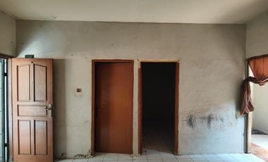 Rumah Hook Dekat Terminal Pakupatan