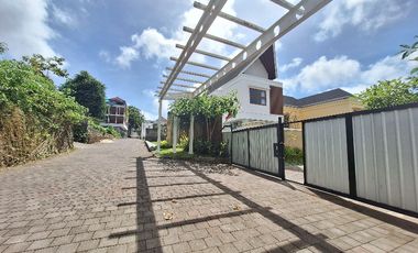 Cluster Modern Tropis Samani Villa Ungasan