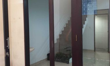 Dijual Rumah strategis di Singgasana Pradana