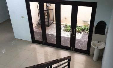 Dijual Rumah strategis di Singgasana Pradana