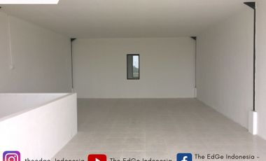 Warehouse Rental 50 Million PBL Block SA Cerme Gresik – The EdGe