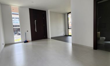 Dijual Rumah Luxury baru di Tatar Rambutkasih, KBP