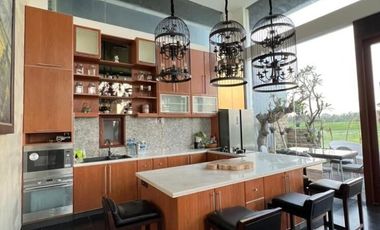 3-BR tranquil luxury villa for yearly rent in Beraban , Tabanan