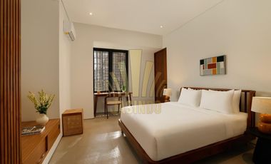 FOR SALE NEW VILLA MODERN MINIMALIST WITH WOODEN STYLE