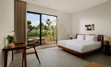 FOR SALE NEW VILLA MODERN MINIMALIST WITH WOODEN STYLE