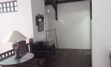 Rumah Bagus Siap Huni Tanah Luas Lokasi Kratonan Tengah Kota Solo