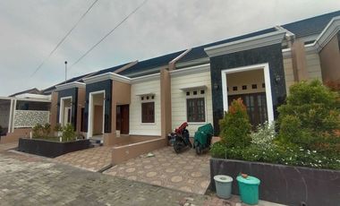 Peeumahan di tegal zamrud ewsidence adiwerna