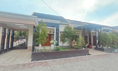 Peeumahan di tegal zamrud ewsidence adiwerna