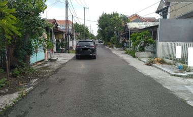 Rumah siap huni di Kutisari Indah, Surabaya Selatan