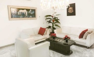 Jual Rumah Posisi Hook Hadap Barat Laut di Green Jakarta Barat