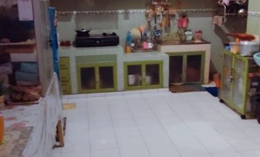 dijual rumah murah tepi jalan poros bisa untuk buka usaha