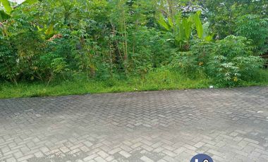 Tanah Mataram 266 M2 di Bintaro Ampenan T624