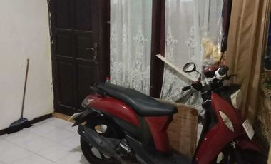 Dijual Rumah cocok untuk kos-an di Linggawastu wastukencana Bandung