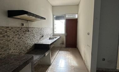 Rumah HOOK Disewakan di Cluster Exsclusive Allura Caman Bekasi