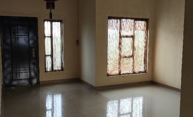 Rumah 2 lantai sewa Pekanbaru