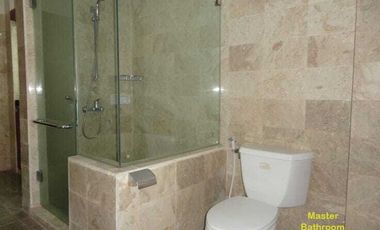 DISEWAKAN RUMAH CANTIK (Siap Huni)  POOL  JL KEMANG SELATAN RAYA  JAKA