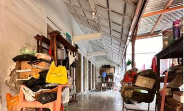 Rumah Tua Hitung Tanah Sangat Strategis Cocok Bisnis di Batu Tulis